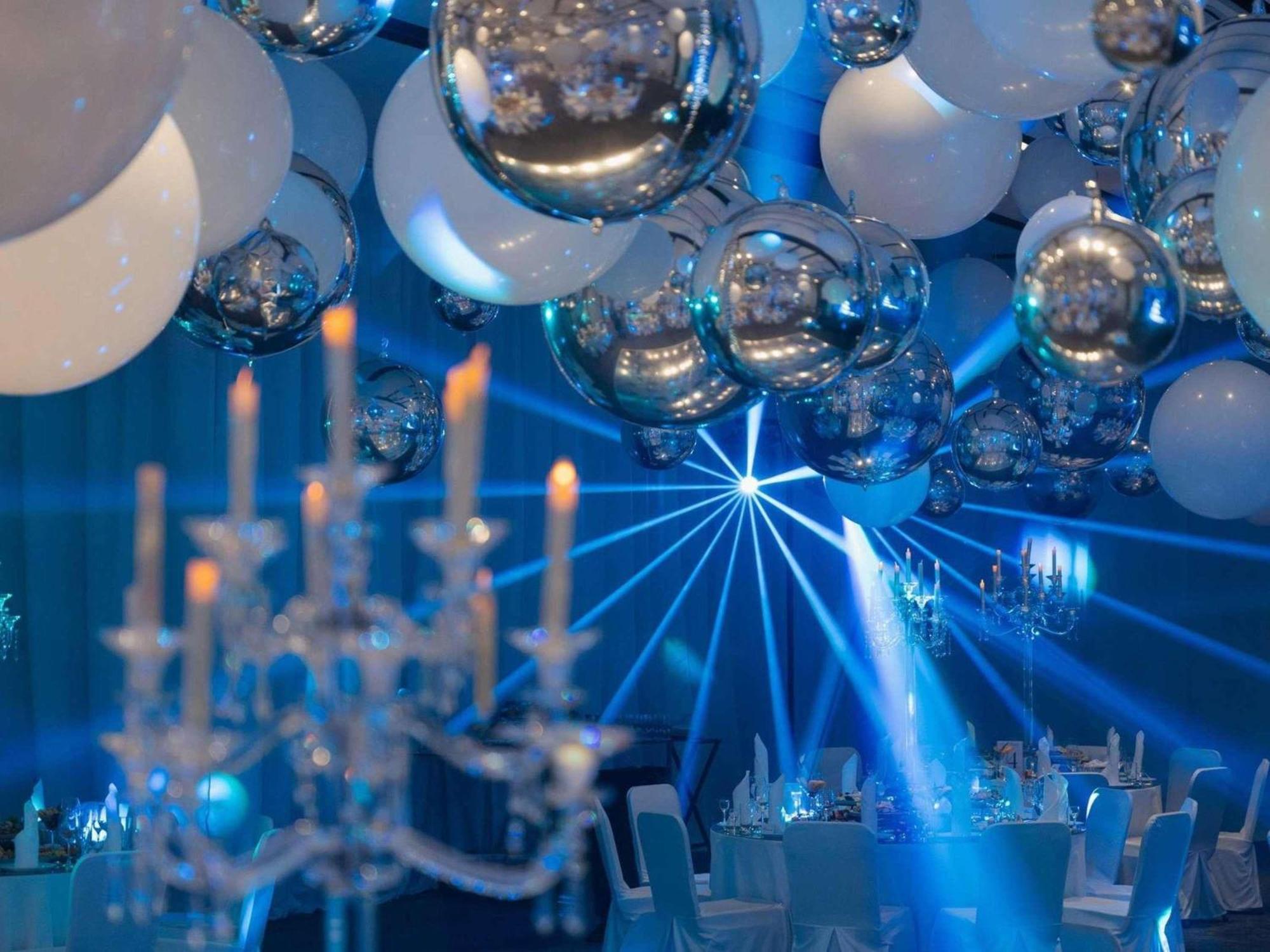 Novotel Bishkek City Center מראה חיצוני תמונה