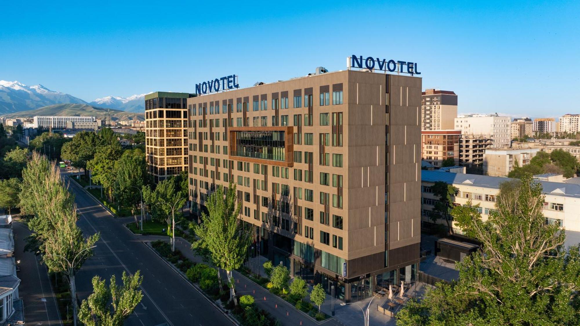 Novotel Bishkek City Center מראה חיצוני תמונה